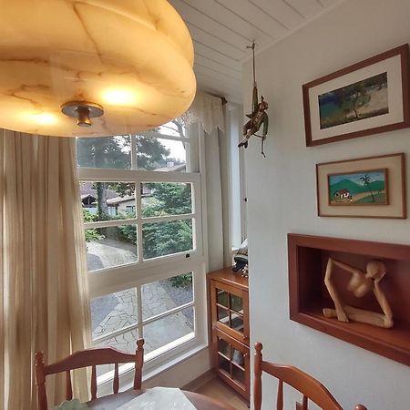 Agradável Apt 2Quartos para família próx ao Lago Negro - 4 min do centro- com churrasqueira Gramado Exterior foto